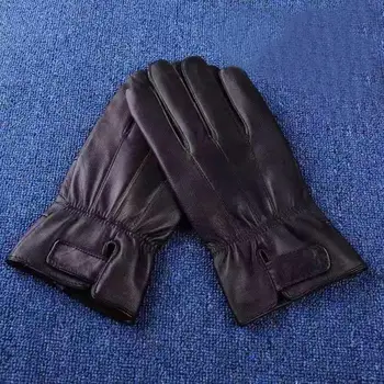 1 Пара шикарных мужских перчаток, приятных на ощупь, велосипедные перчатки с плюшевой подкладкой, ветрозащитные противоскользящие перчатки, защищающие руки
